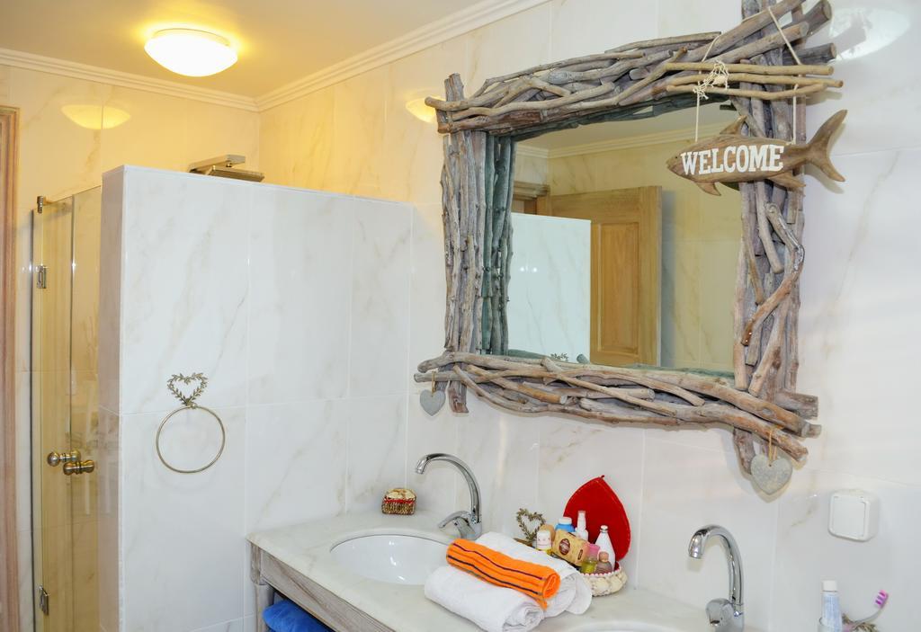 Villa Aristoteles Chalki Town Номер фото